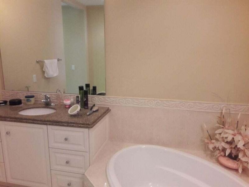 4 Harbour Isle Drive E, Unit Ph-4, Fort Pierce, FL 34949 Photo