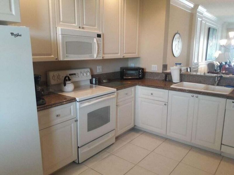 4 Harbour Isle Drive E, Unit Ph-4, Fort Pierce, FL 34949 Photo