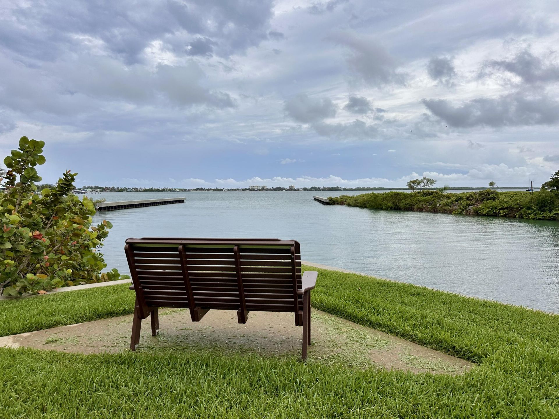 4 Harbour Isle Drive E, Unit Ph-4, Fort Pierce, FL 34949 Photo