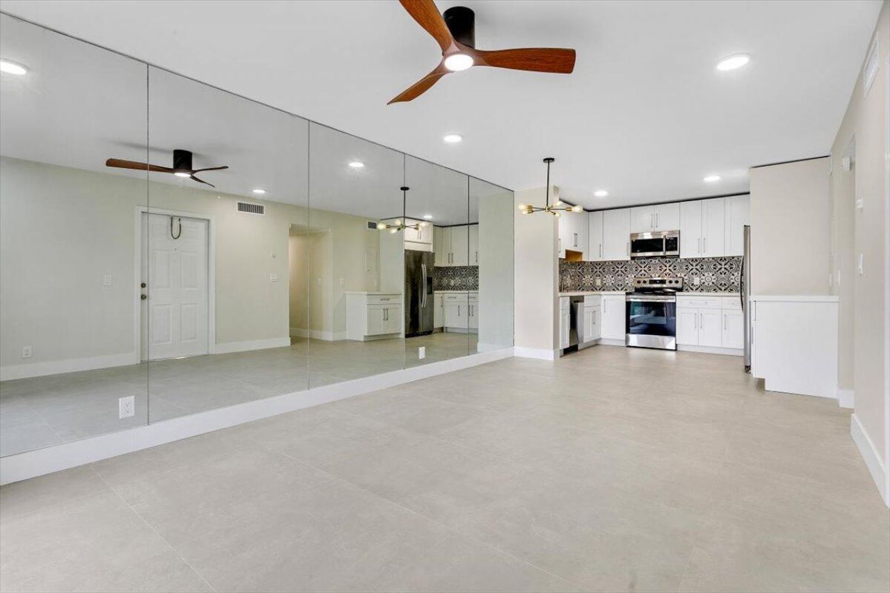 700 Waterside Drive, Hypoluxo, FL 33462 Photo