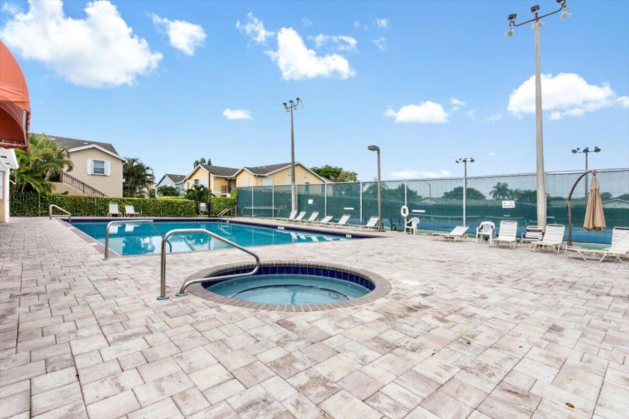 700 Waterside Drive, Hypoluxo, FL 33462 Photo