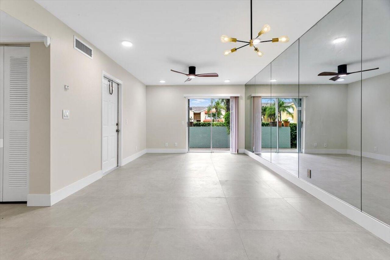 700 Waterside Drive, Hypoluxo, FL 33462 Photo