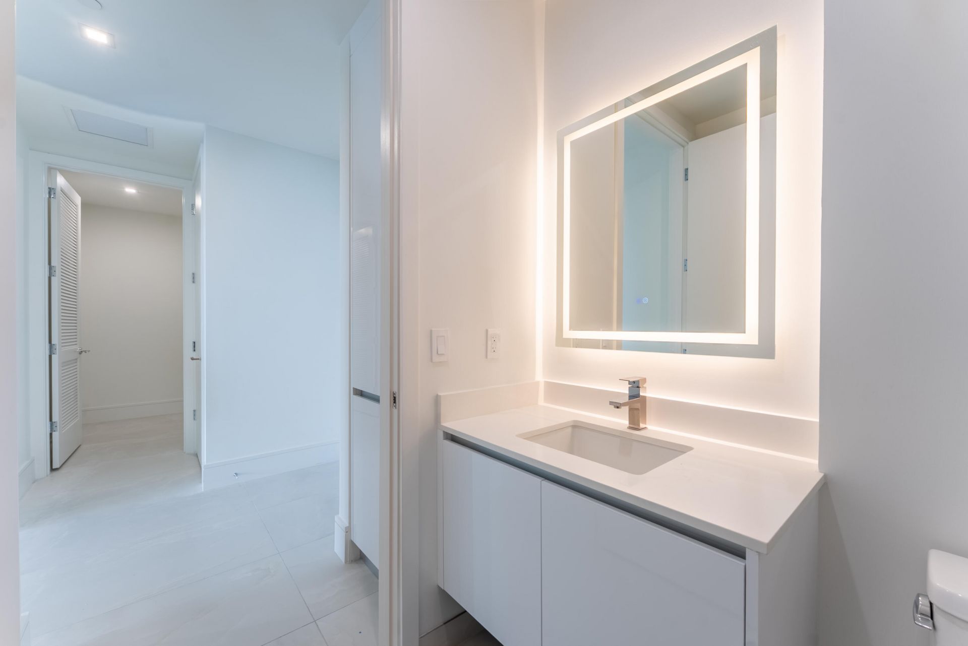 220 Lake Shore Drive, Unit 1011, Lake Park, FL 33403 Photo