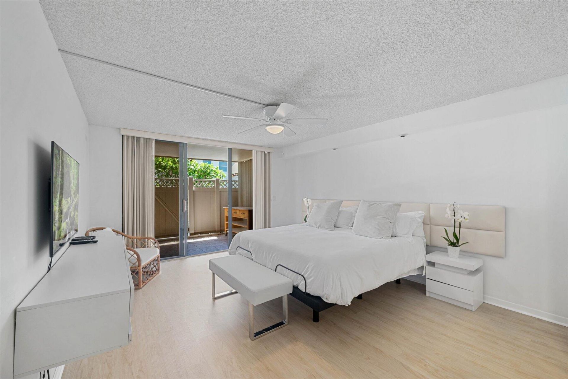 3200 S Ocean Boulevard, Unit A102, Palm Beach, FL 33480 Photo