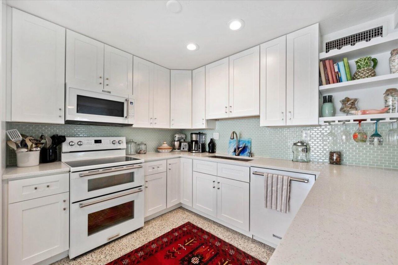 200 E 28th Street, Riviera Beach, FL 33404 Photo