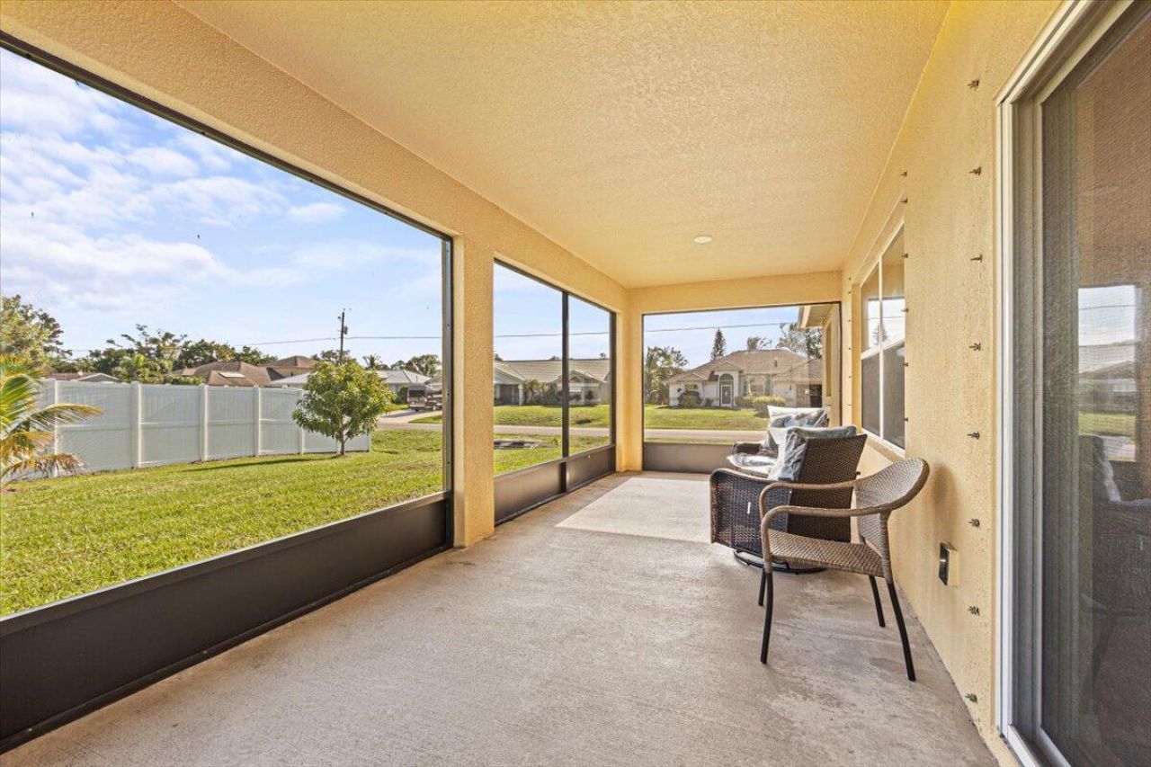 701 NE Perch Lane, Port Saint Lucie, FL 34983 Photo