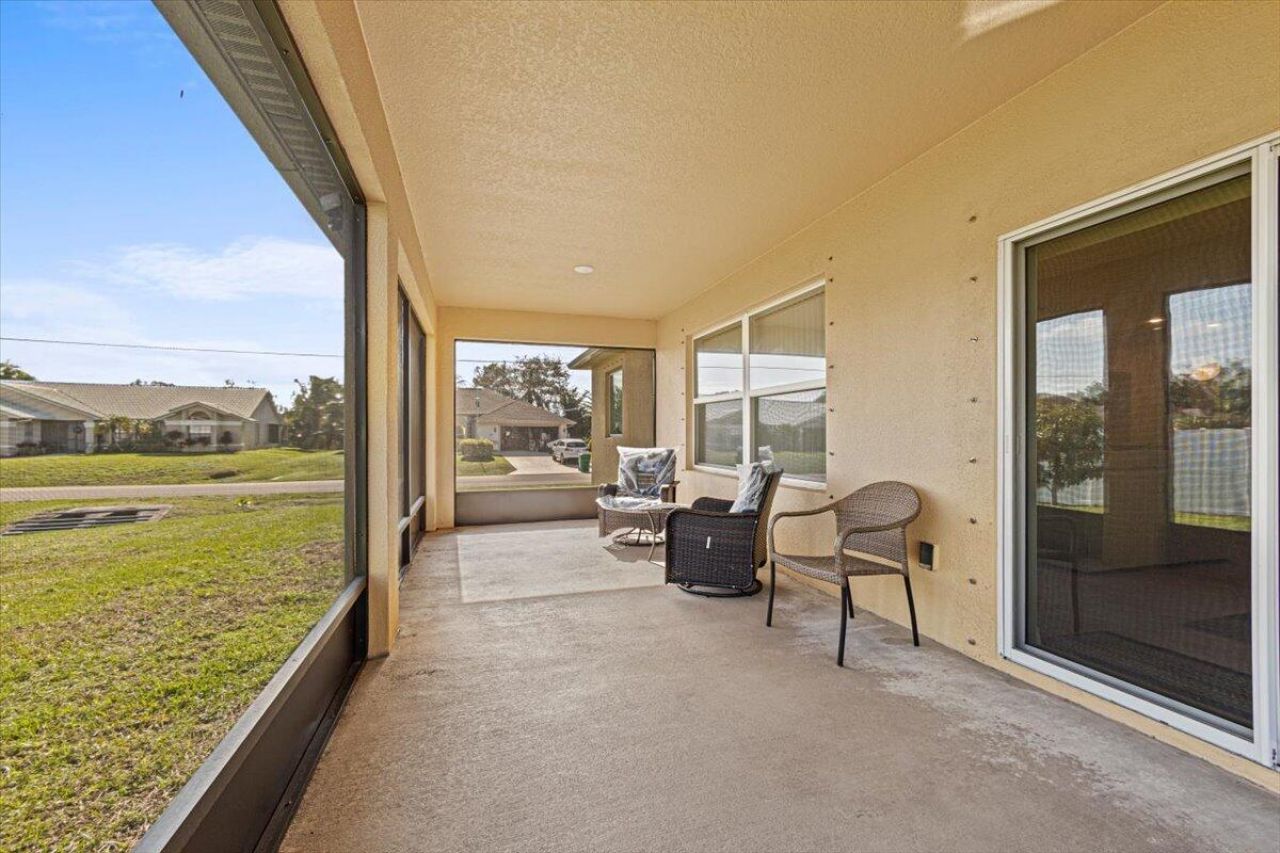 701 NE Perch Lane, Port Saint Lucie, FL 34983 Photo