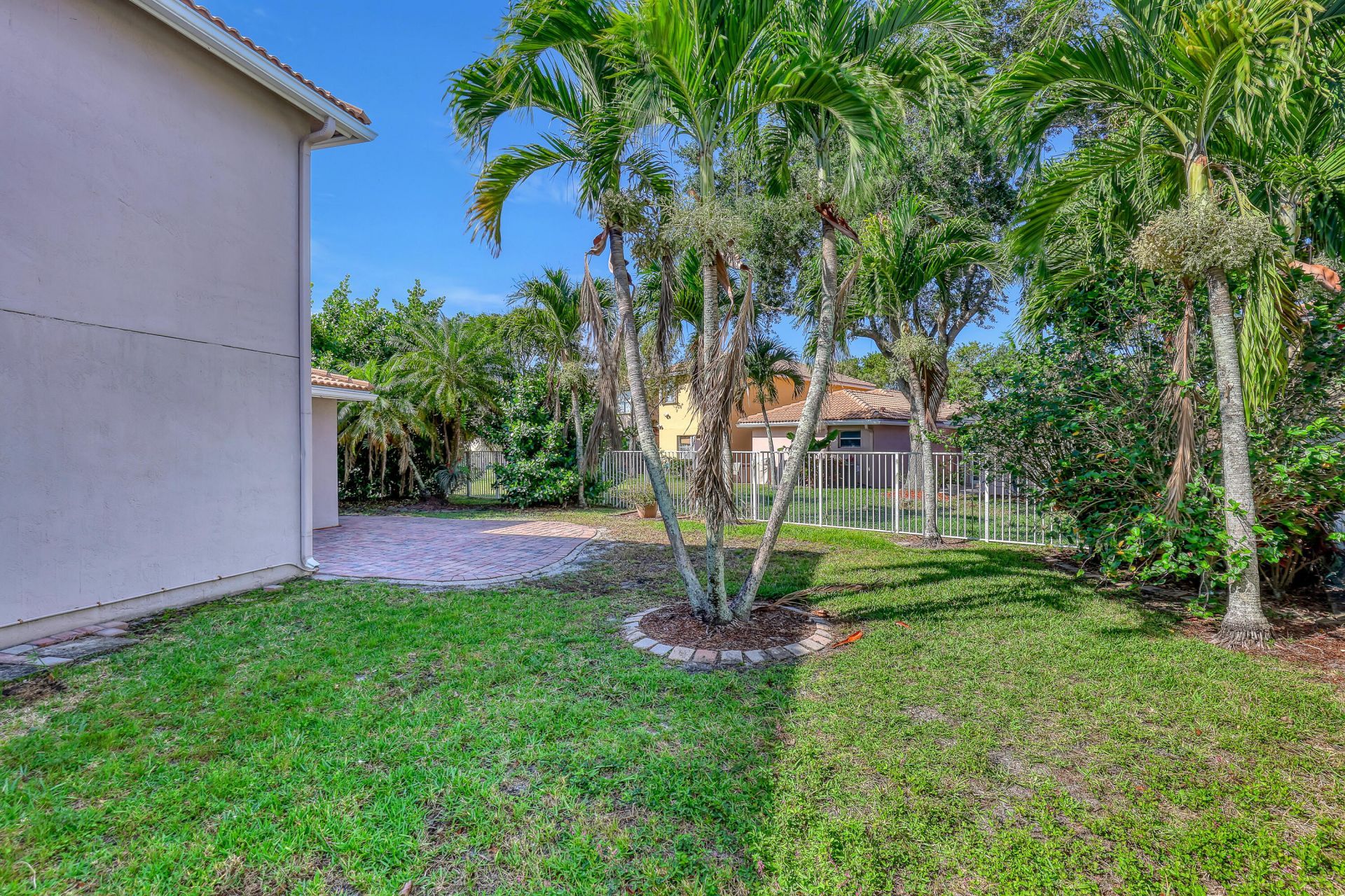 3464 Commodore Court, West Palm Beach, FL 33411 Photo