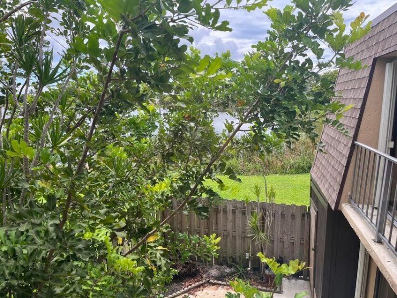 4803 Waterview Circle, Palm Springs, FL 33461 Photo