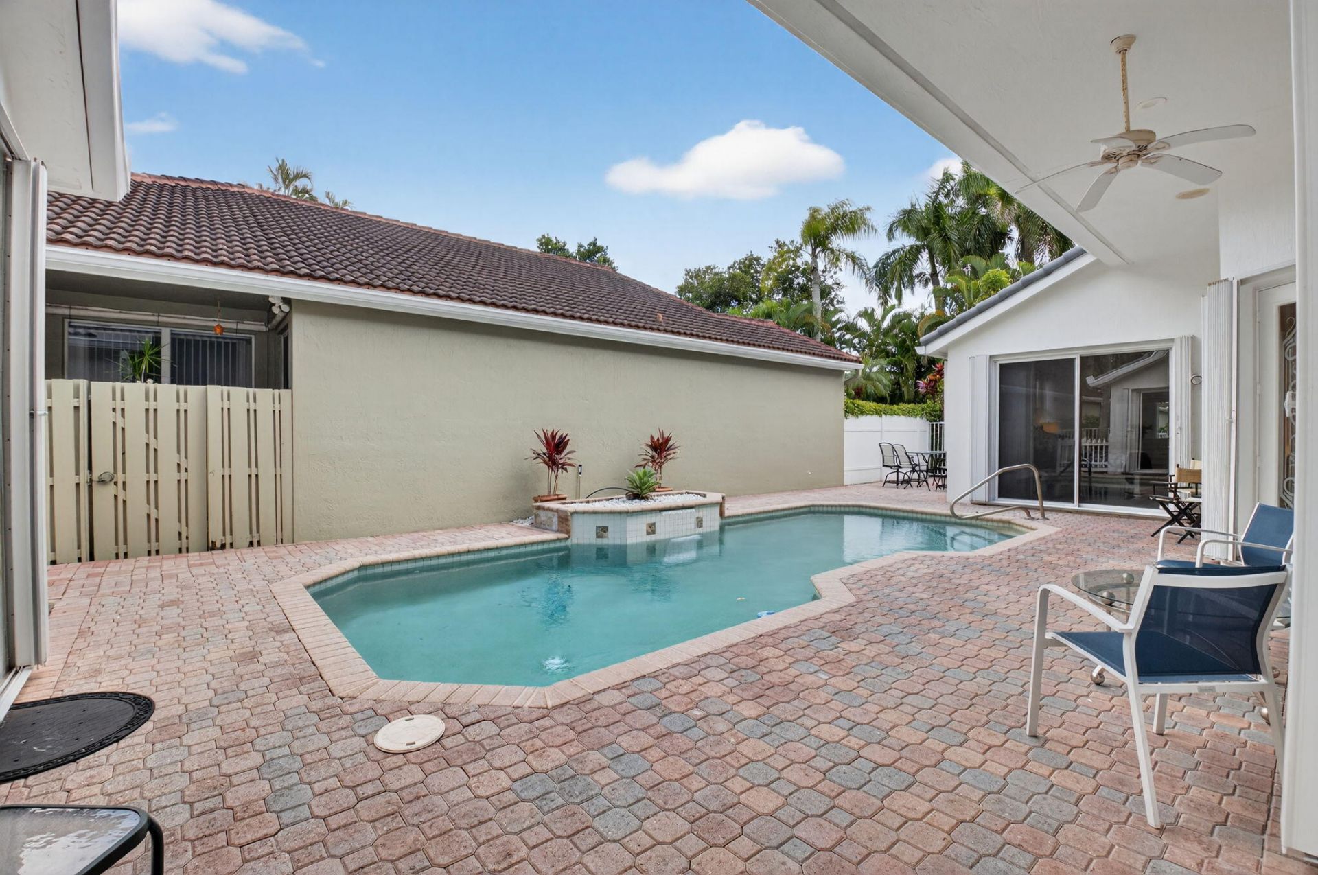 6032 Rossmoor Lakes Court, Boynton Beach, FL 33437 Photo