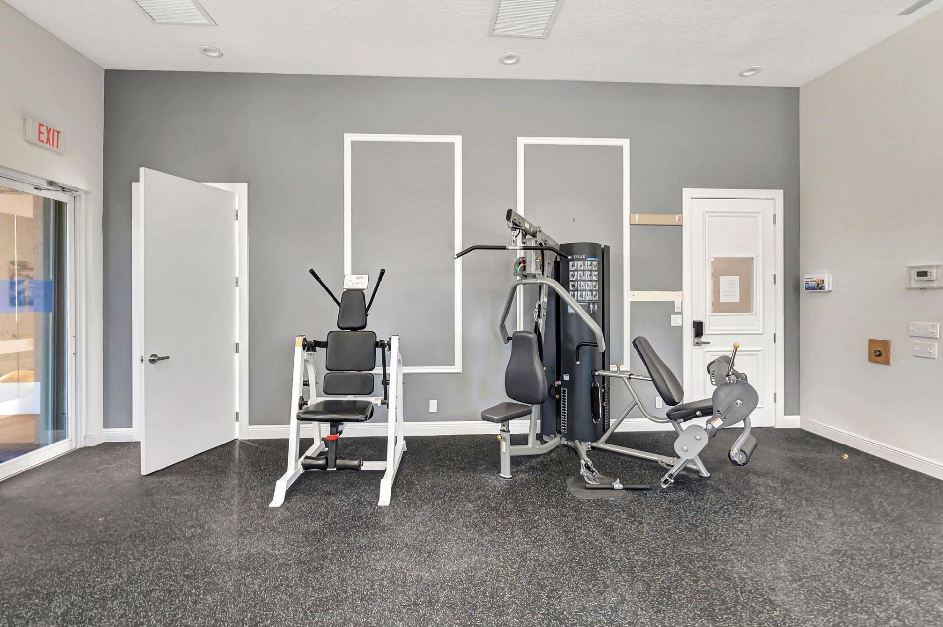 6032 Rossmoor Lakes Court, Boynton Beach, FL 33437 Photo