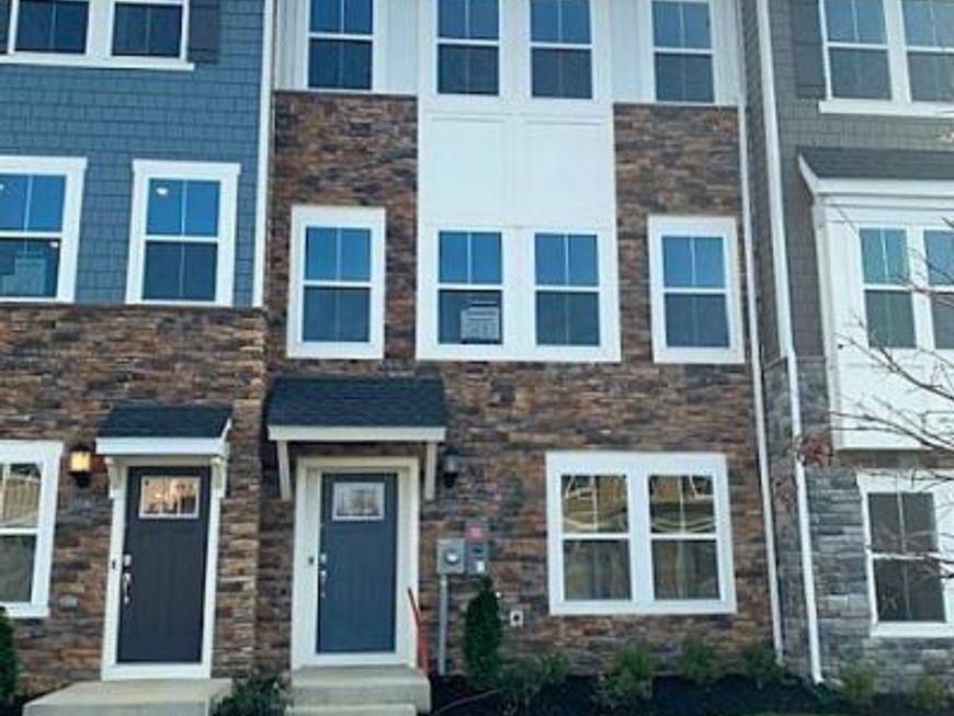 10963 Barnard Place, White Plains, MD 20695 Main Photo