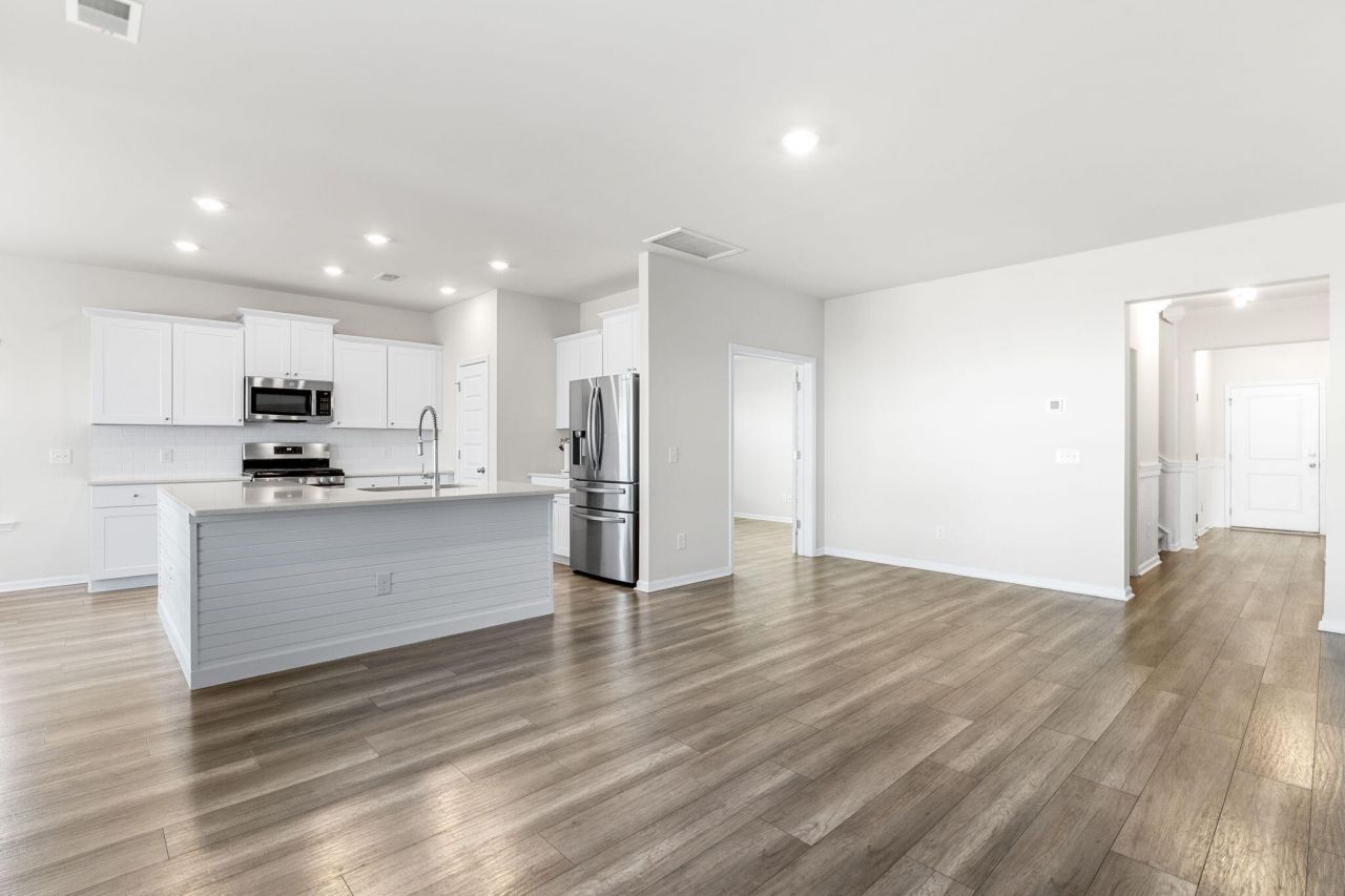 222 Woodland Oak Way Photo 16