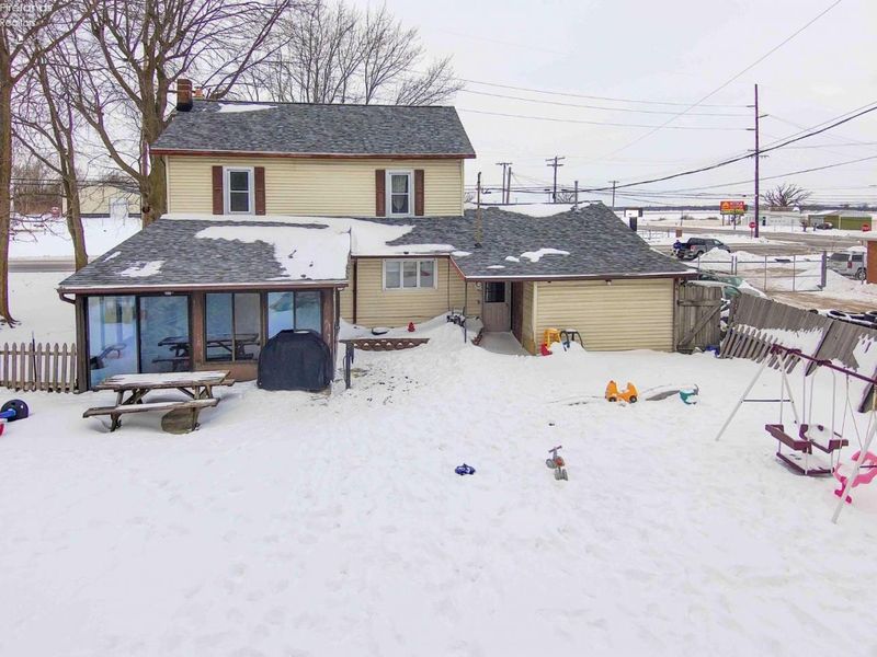 1133 CR 128, Fremont, OH 43420 Photo 4