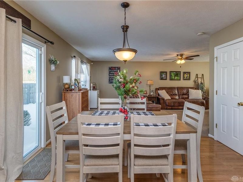 320 Sagebrush Drive, Englewood, OH 45315 Photo 12