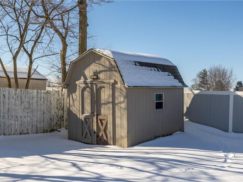 320 Sagebrush Drive, Englewood, OH 45315 Photo 45