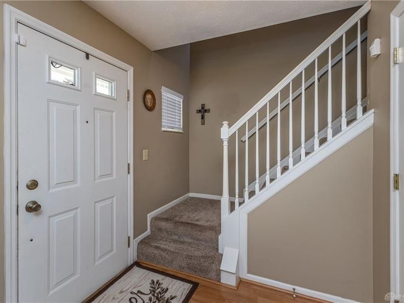 320 Sagebrush Drive, Englewood, OH 45315 Photo 7