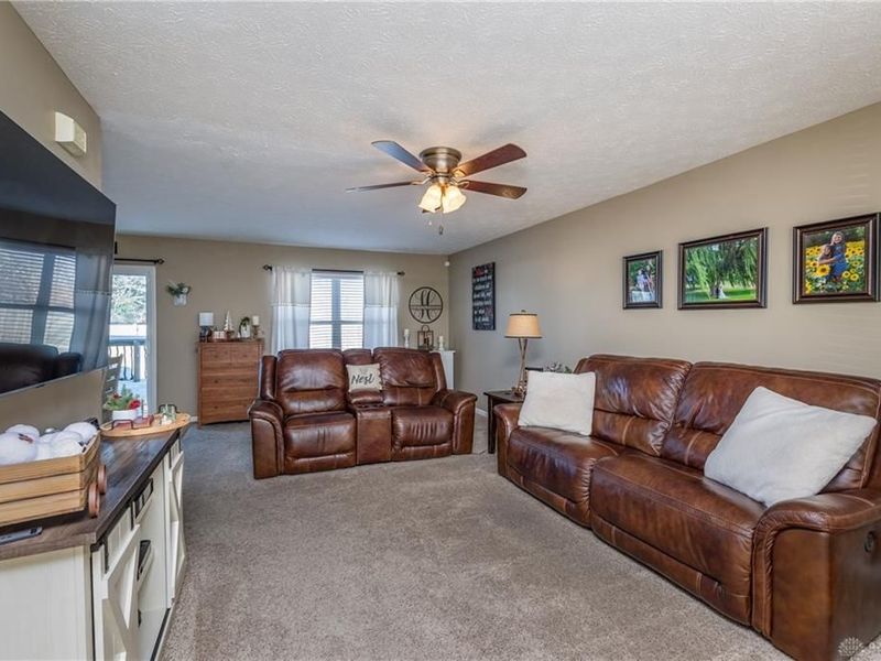 320 Sagebrush Drive, Englewood, OH 45315 Photo 8