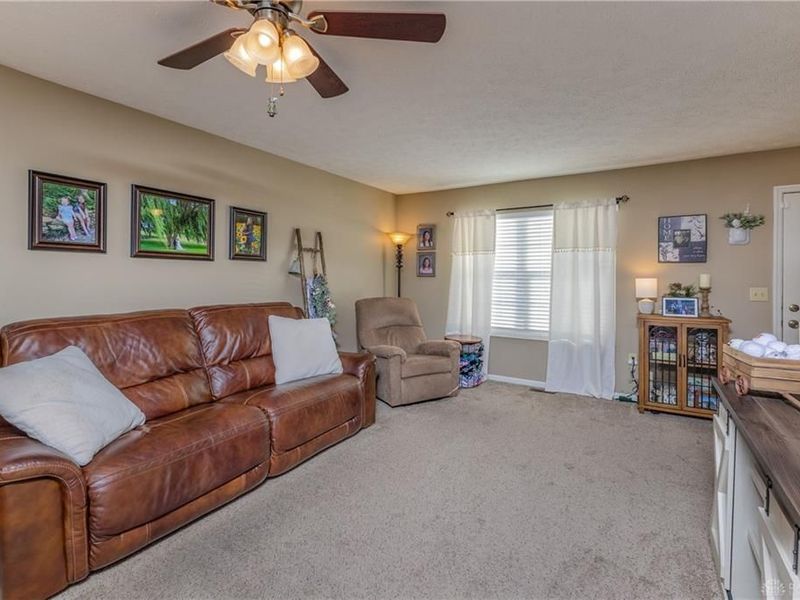 320 Sagebrush Drive, Englewood, OH 45315 Photo 9