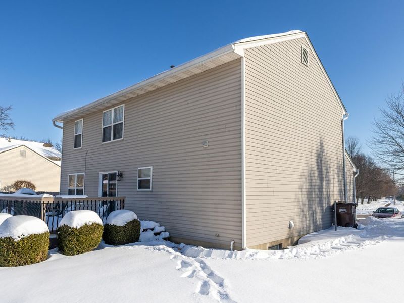 320 Sagebrush Drive, Englewood, OH 45322 Photo 42