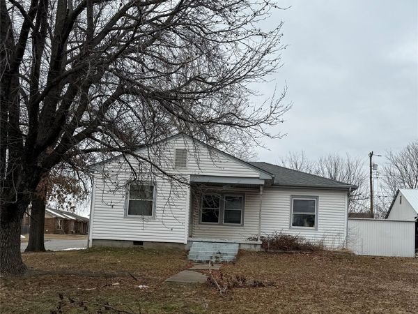 1201 E Cleveland Avenue, Sapulpa, OK 74066