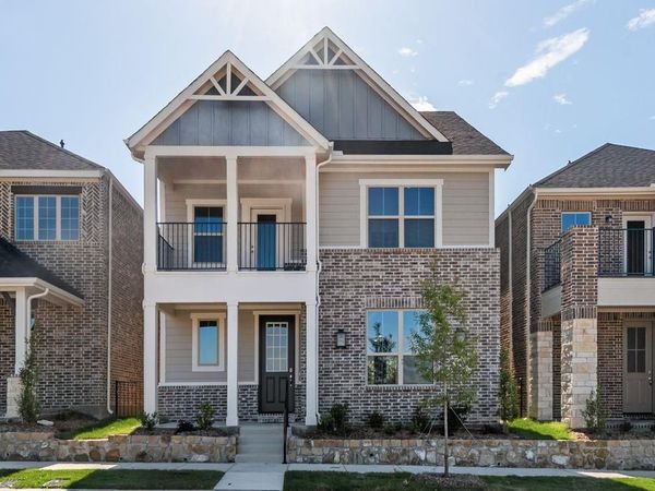 1918 Waterwalk Drive, Rowlett, TX 75088