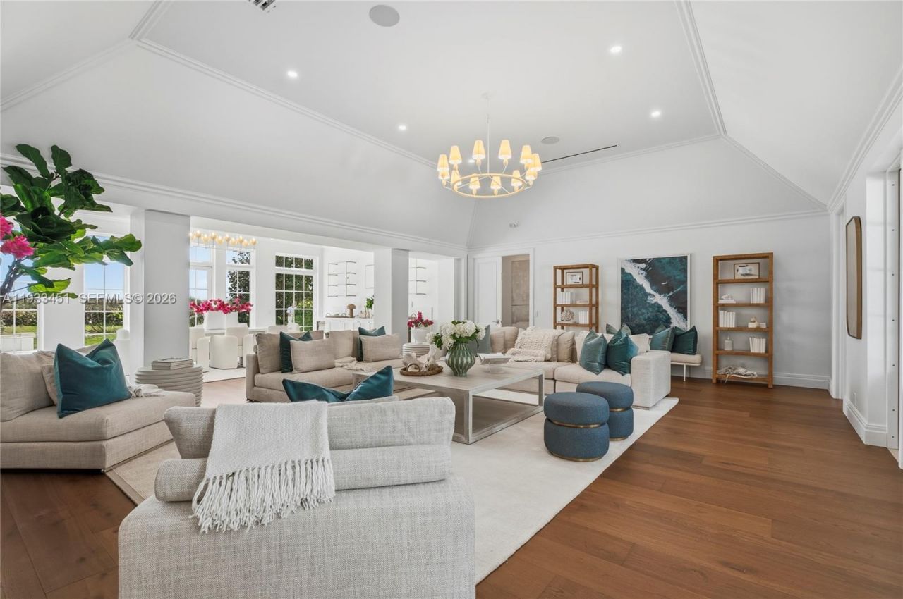 43 N Beach Rd, Jupiter Island, FL 33455 Photo