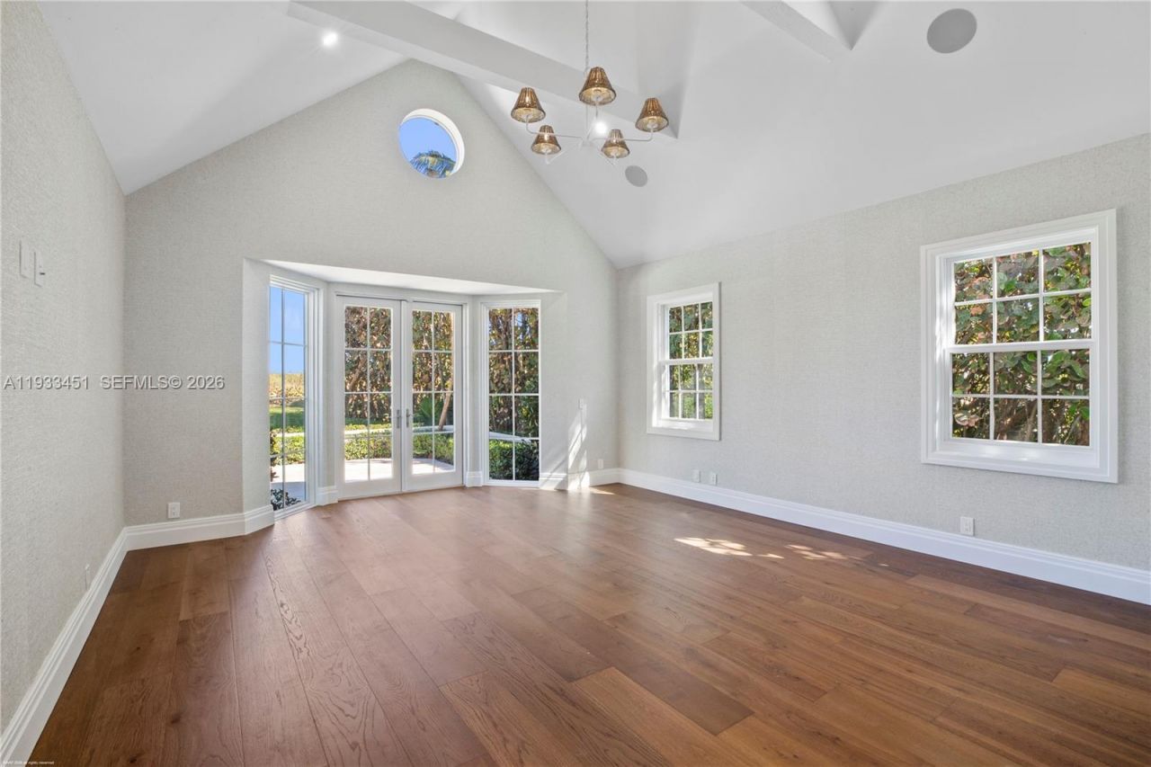 43 N Beach Rd, Jupiter Island, FL 33455 Photo