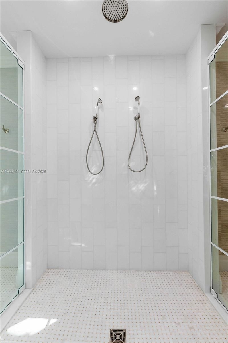 43 N Beach Rd, Jupiter Island, FL 33455 Photo