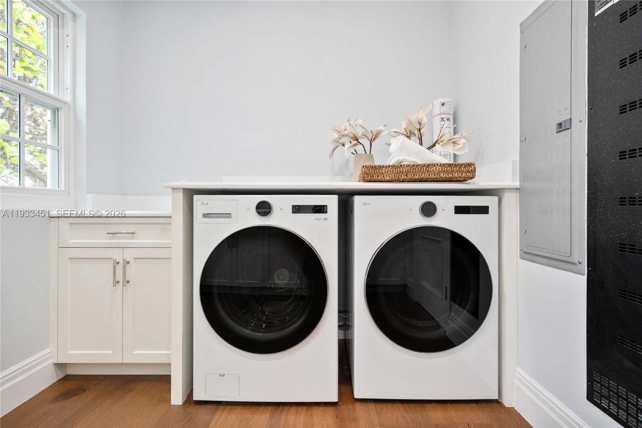 43 N Beach Rd, Jupiter Island, FL 33455 Photo