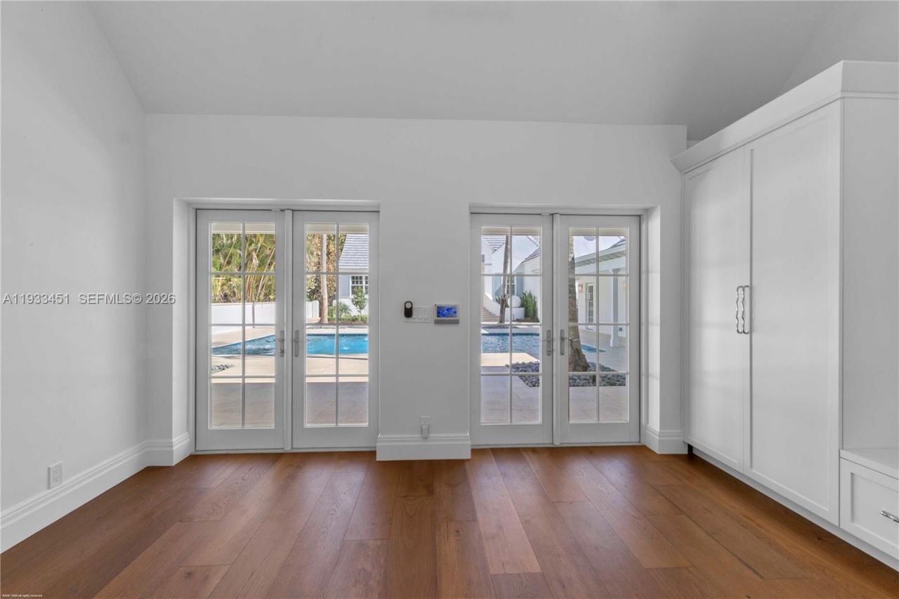 43 N Beach Rd, Jupiter Island, FL 33455 Photo