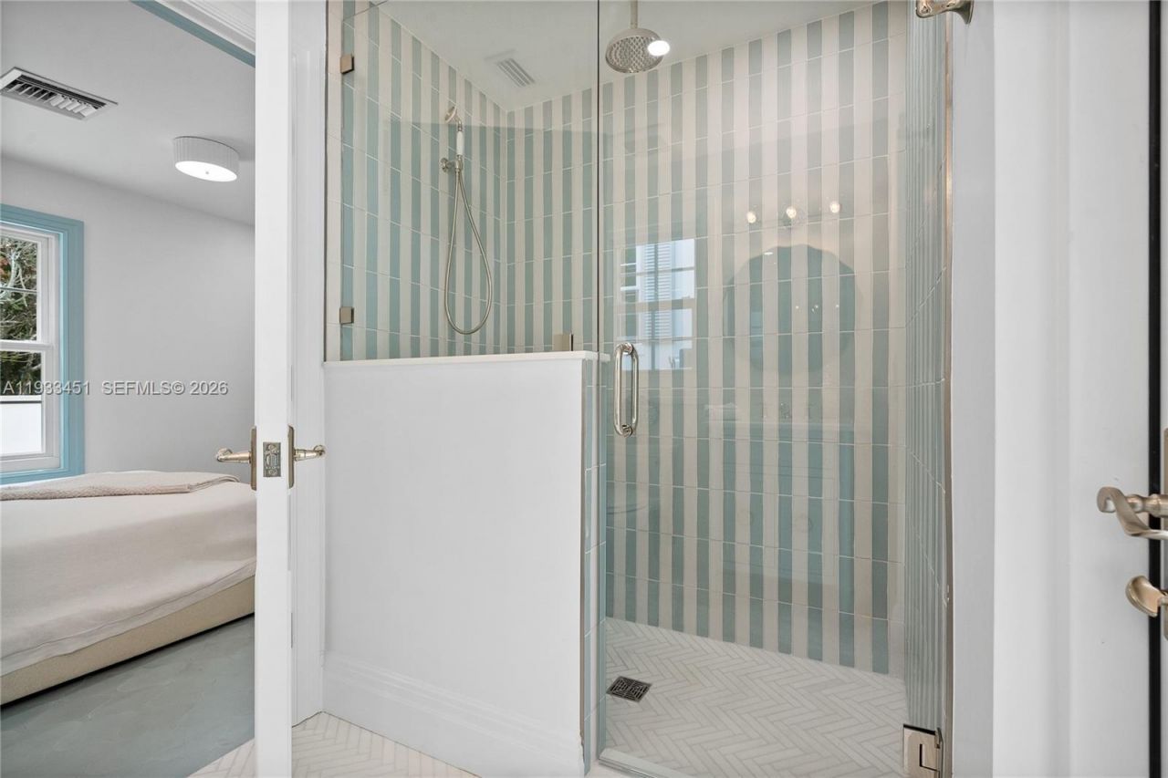 43 N Beach Rd, Jupiter Island, FL 33455 Photo