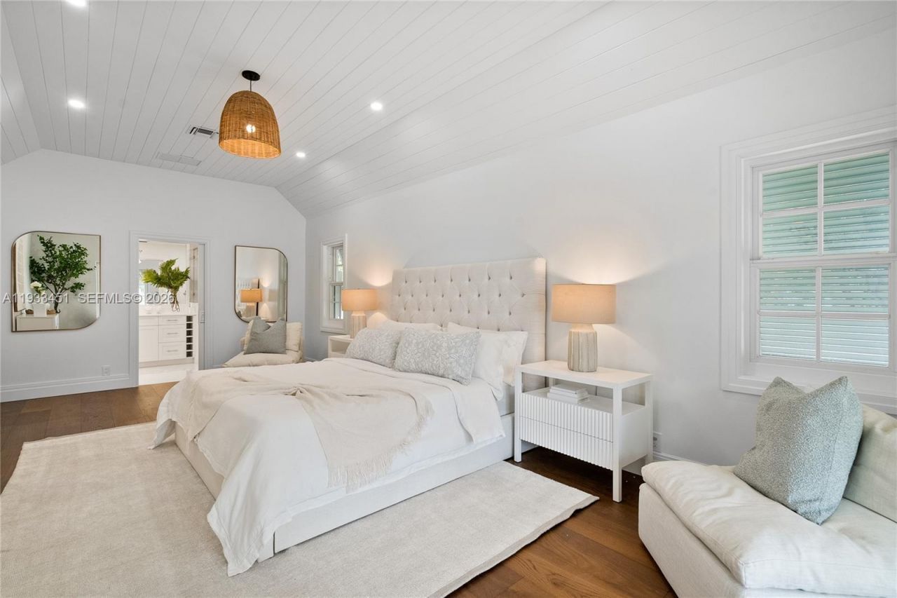 43 N Beach Rd, Jupiter Island, FL 33455 Photo