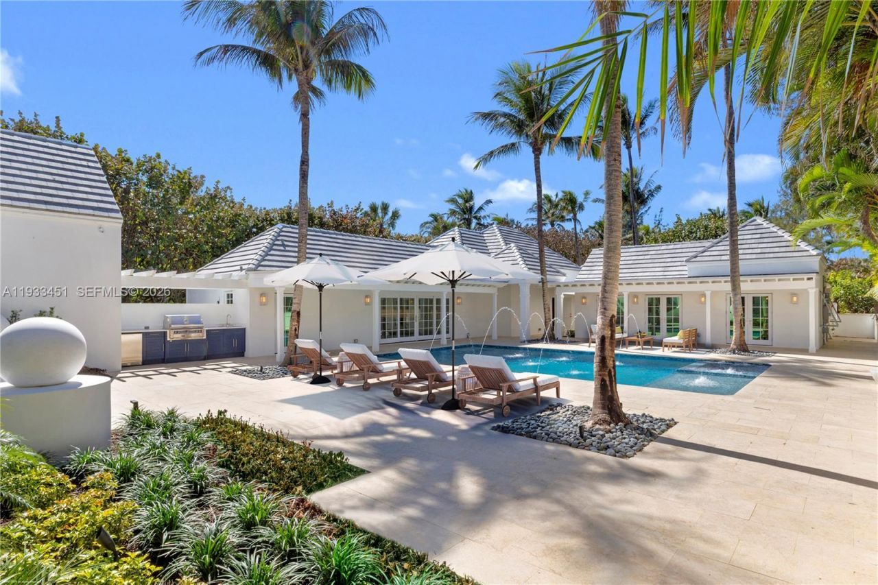 43 N Beach Rd, Jupiter Island, FL 33455 Photo