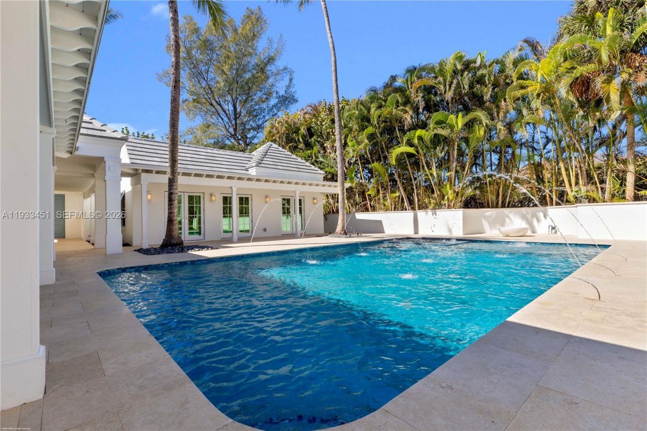 43 N Beach Rd, Jupiter Island, FL 33455 Photo