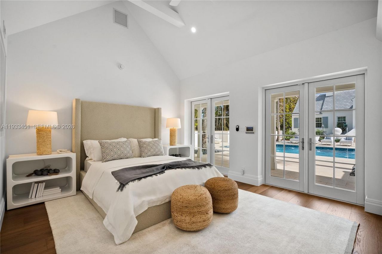 43 N Beach Rd, Jupiter Island, FL 33455 Photo