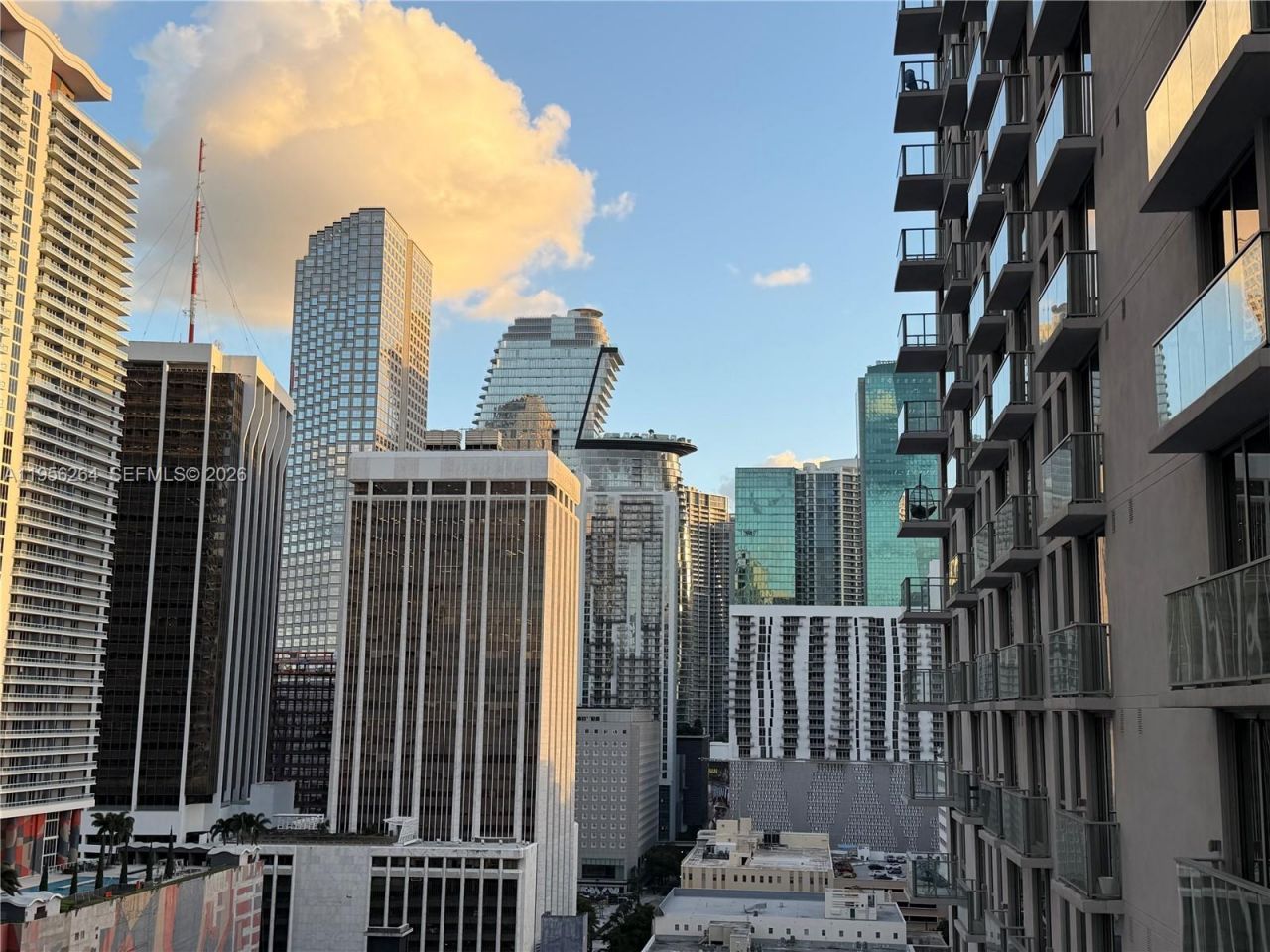 234 NE 3rd St , Unit 1908, Miami, FL 33132 Photo