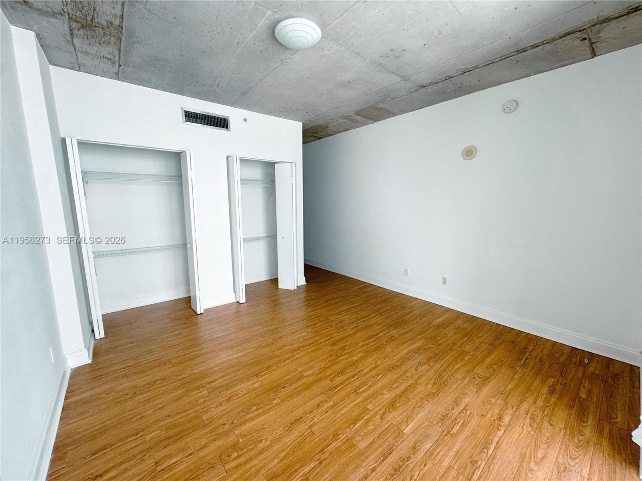 690 SW 1st Ct , Unit 2122, Miami, FL 33130 Photo