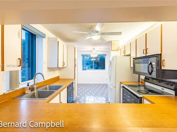 7264 S Devon Dr, Unit 112, Tamarac, FL 33321