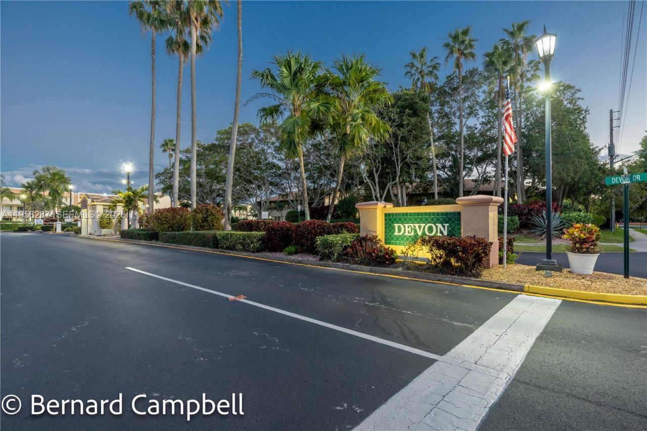 7264 S Devon Dr, Unit 112, Tamarac, FL 33321 Photo