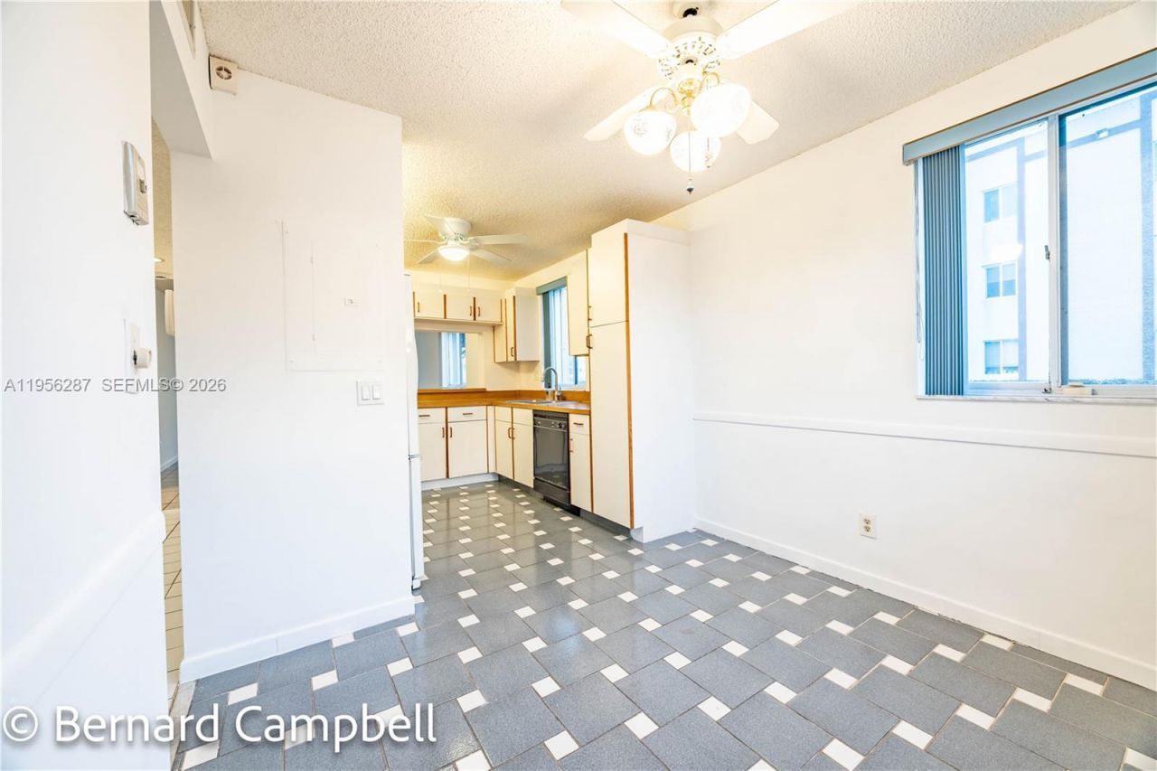 7264 S Devon Dr, Unit 112, Tamarac, FL 33321 Photo