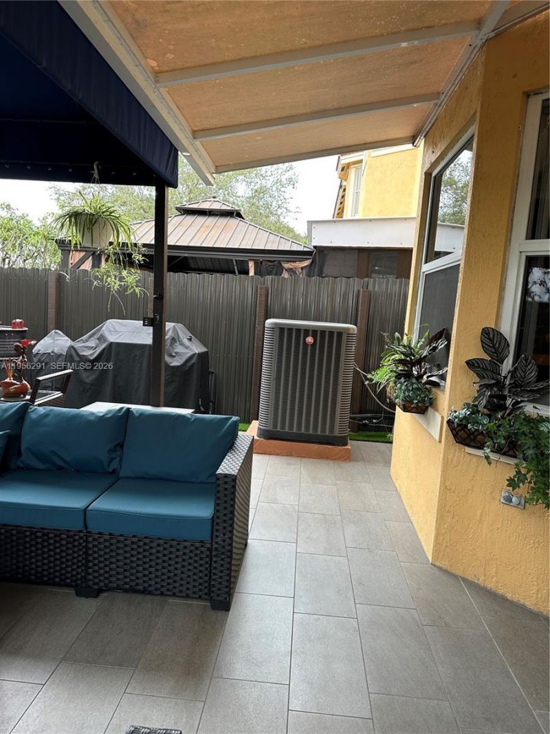 8548 SW 166th Pl , Miami, FL 33193 Photo