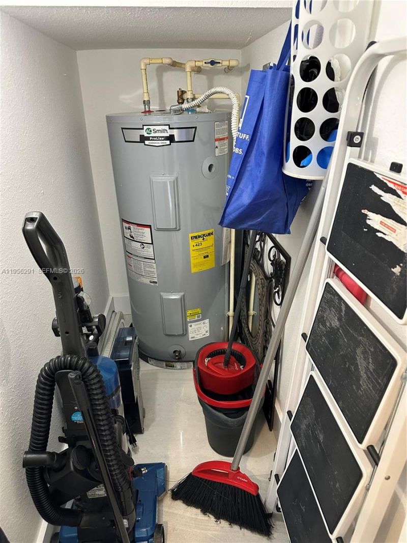 8548 SW 166th Pl , Miami, FL 33193 Photo