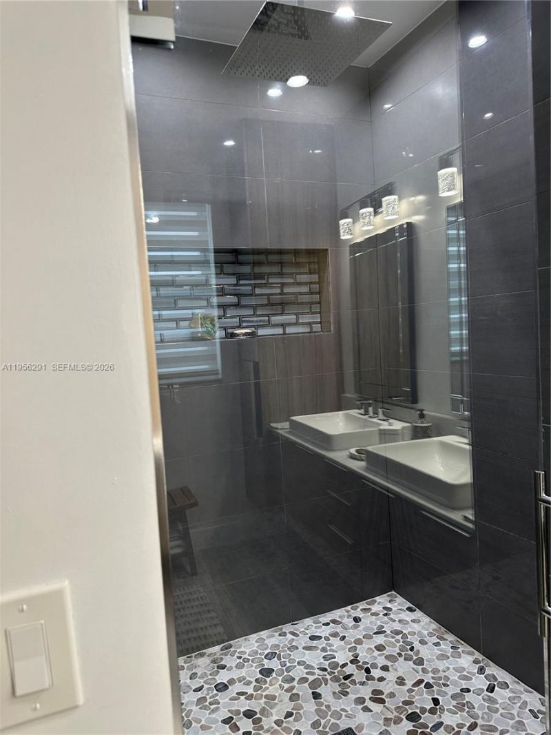 8548 SW 166th Pl , Miami, FL 33193 Photo