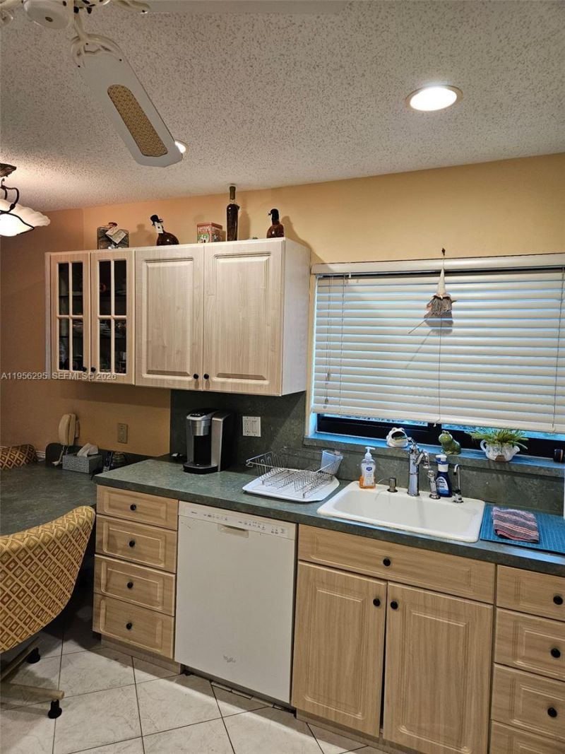 10301 Greenbriar Ct, Boca Raton, FL 33498 Photo