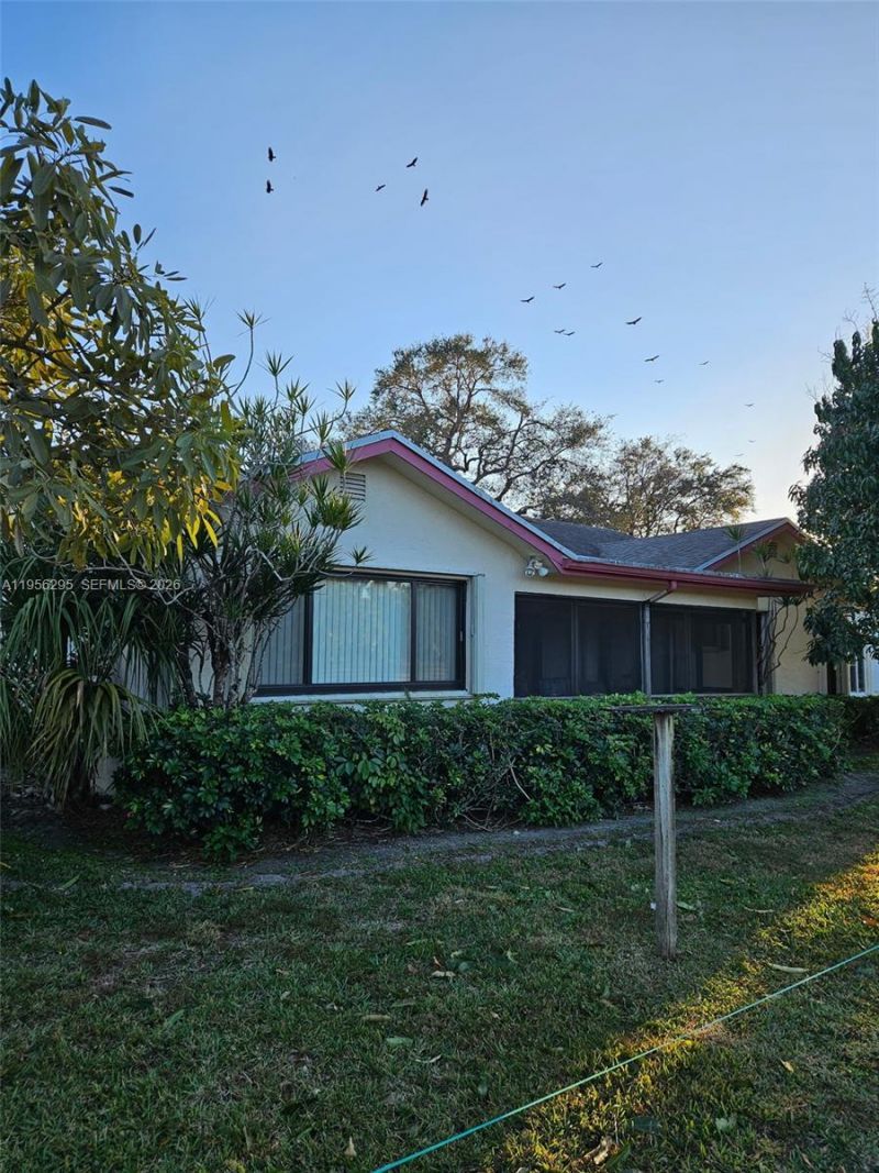 10301 Greenbriar Ct, Boca Raton, FL 33498 Photo