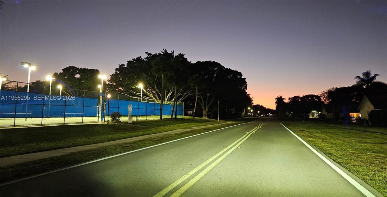 10301 Greenbriar Ct, Boca Raton, FL 33498 Photo