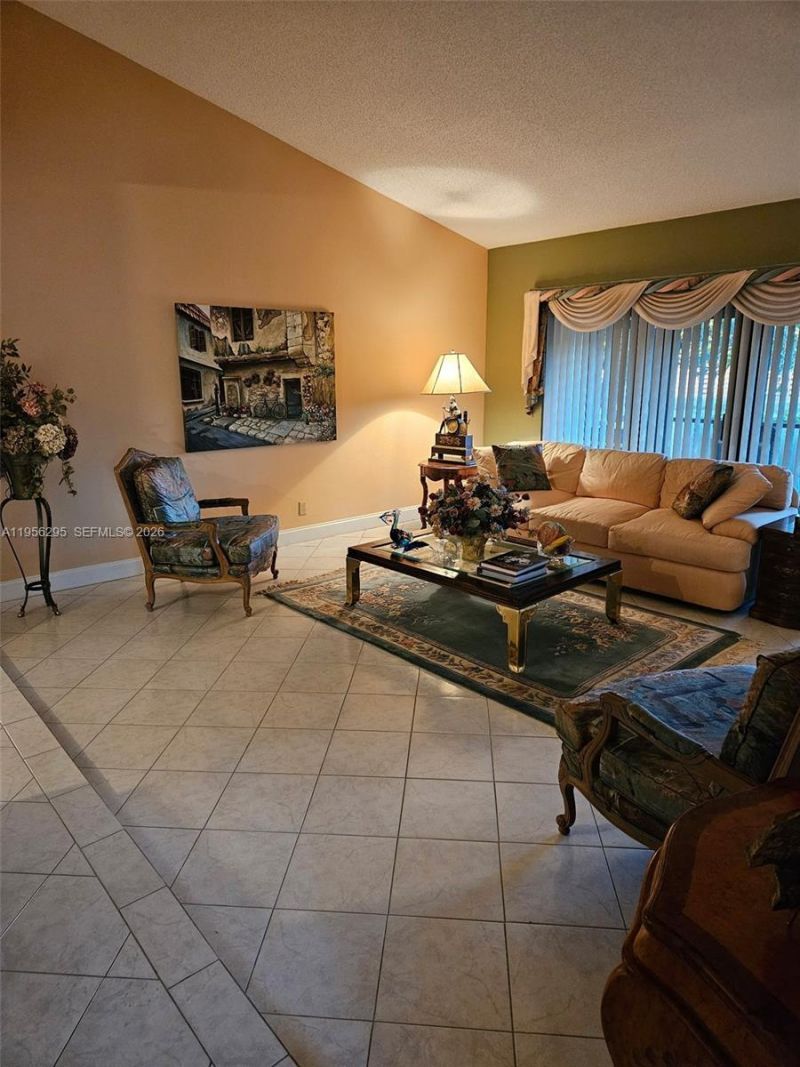 10301 Greenbriar Ct, Boca Raton, FL 33498 Photo