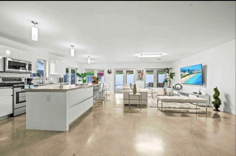 3427 Frow Ave, Miami, FL 33133 Photo