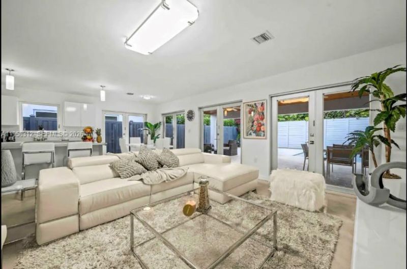 3427 Frow Ave, Miami, FL 33133 Photo